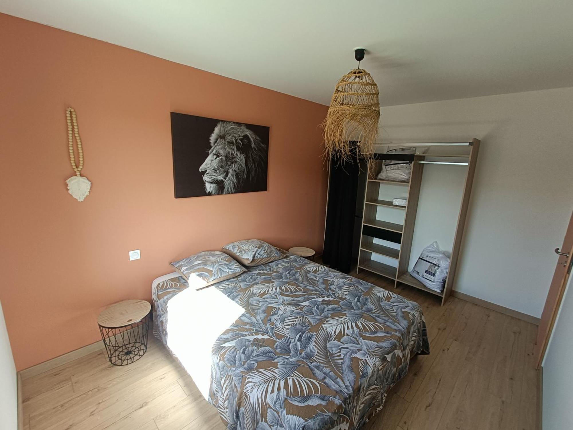 Apb Spa Locations Avec Jacuzzi Privatif 생장드몽 외부 사진